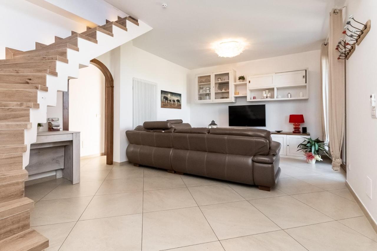 Villa Luxury - Sarzana Luni Eksteriør billede